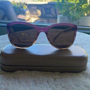 EUC classy Tous polarized sunglasses
